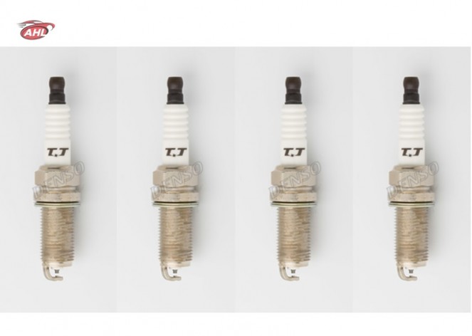 DENSO KH20TT Bougie d’allumage x4 Citroën Lancia Mitsubishi Peugeot