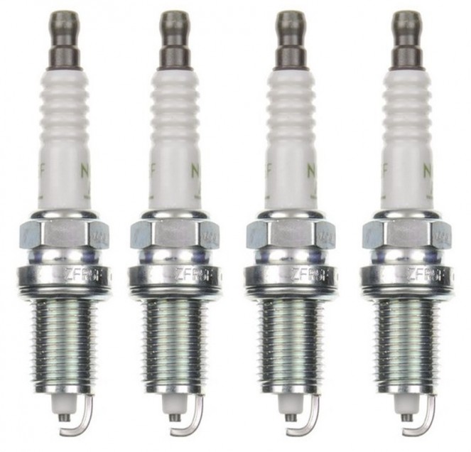 NGK 2262 Bougie d’allumage x4 MAZDA HONDA SUZUKI