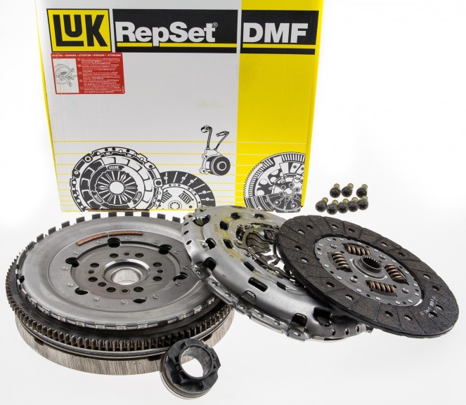 LUK 600 0053 00 Kit d'embrayage + Volant moteur pour FORD VOLVO
