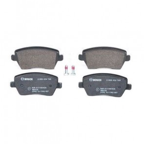 BOSCH 0 986 424 795 Jeu de 4 plaquettes de frein pour RENAULT DACIA 